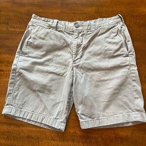 Men's J.Crew Stanton Shorts 9” Light Grey